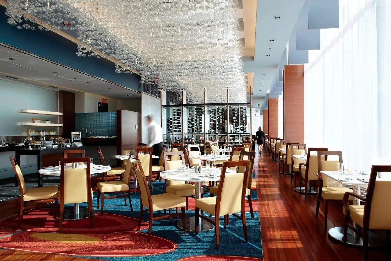 ****  Marriott Montreal Airport In-Terminal Hotel Dorval Canada