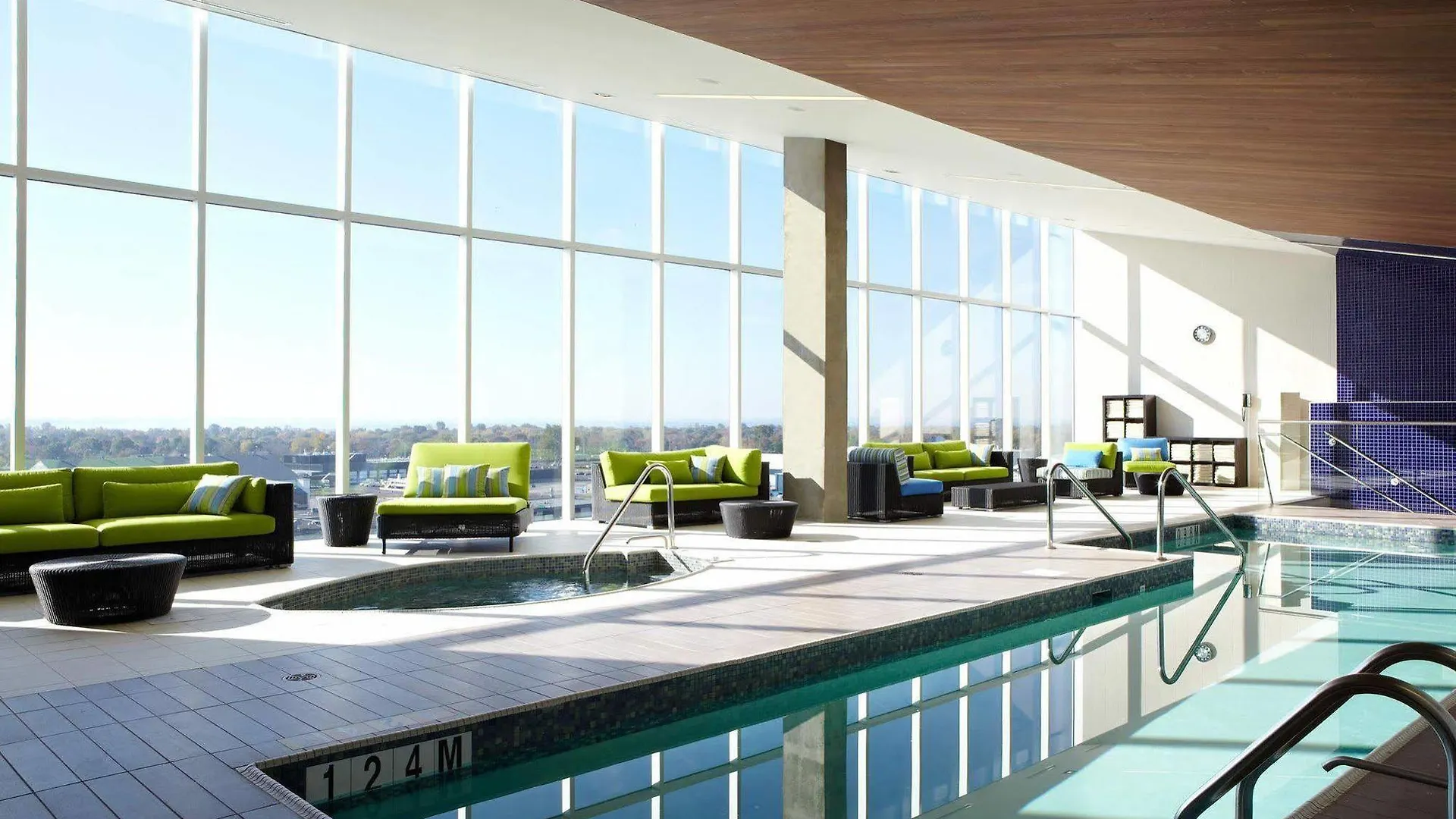 Marriott Montreal Airport In-Terminal Hotel Dorval