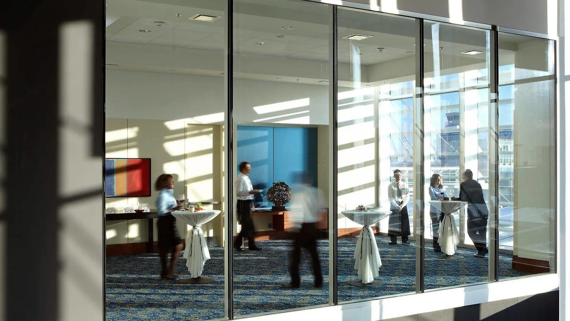 Marriott Montreal Airport In-Terminal Hotel Dorval
