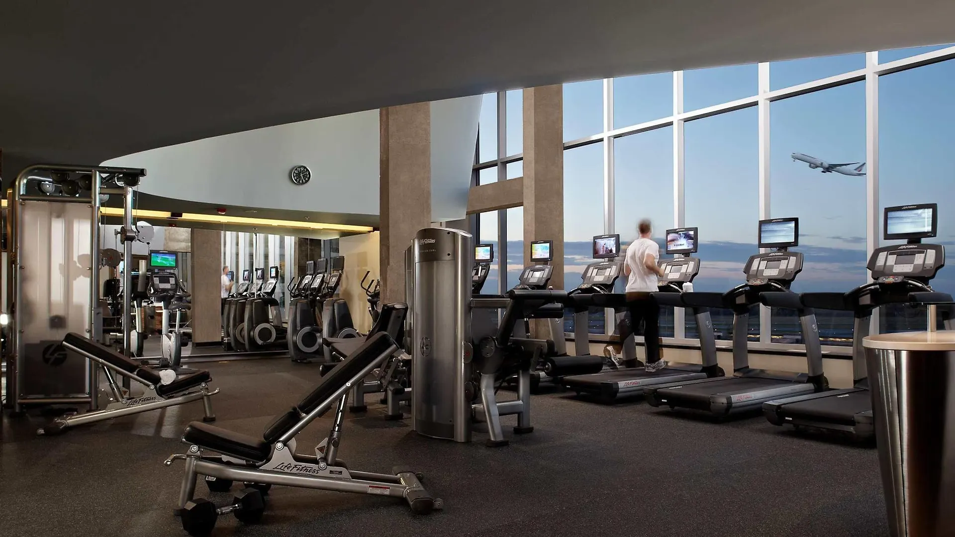 Marriott Montreal Airport In-Terminal Hotel Dorval