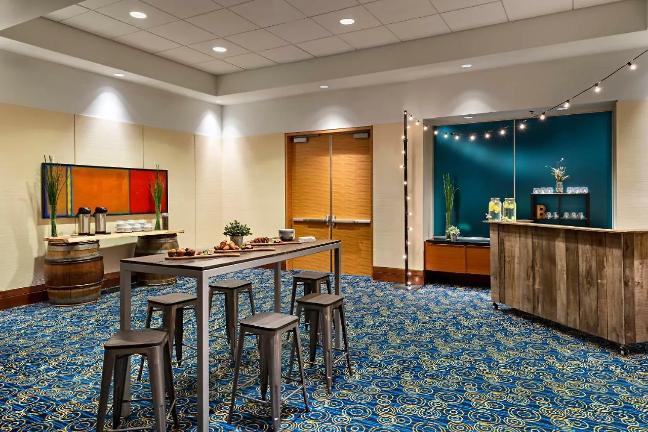 Marriott Montreal Airport In-Terminal Hotel Dorval