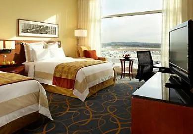 Marriott Montreal Airport In-Terminal Hotel Dorval